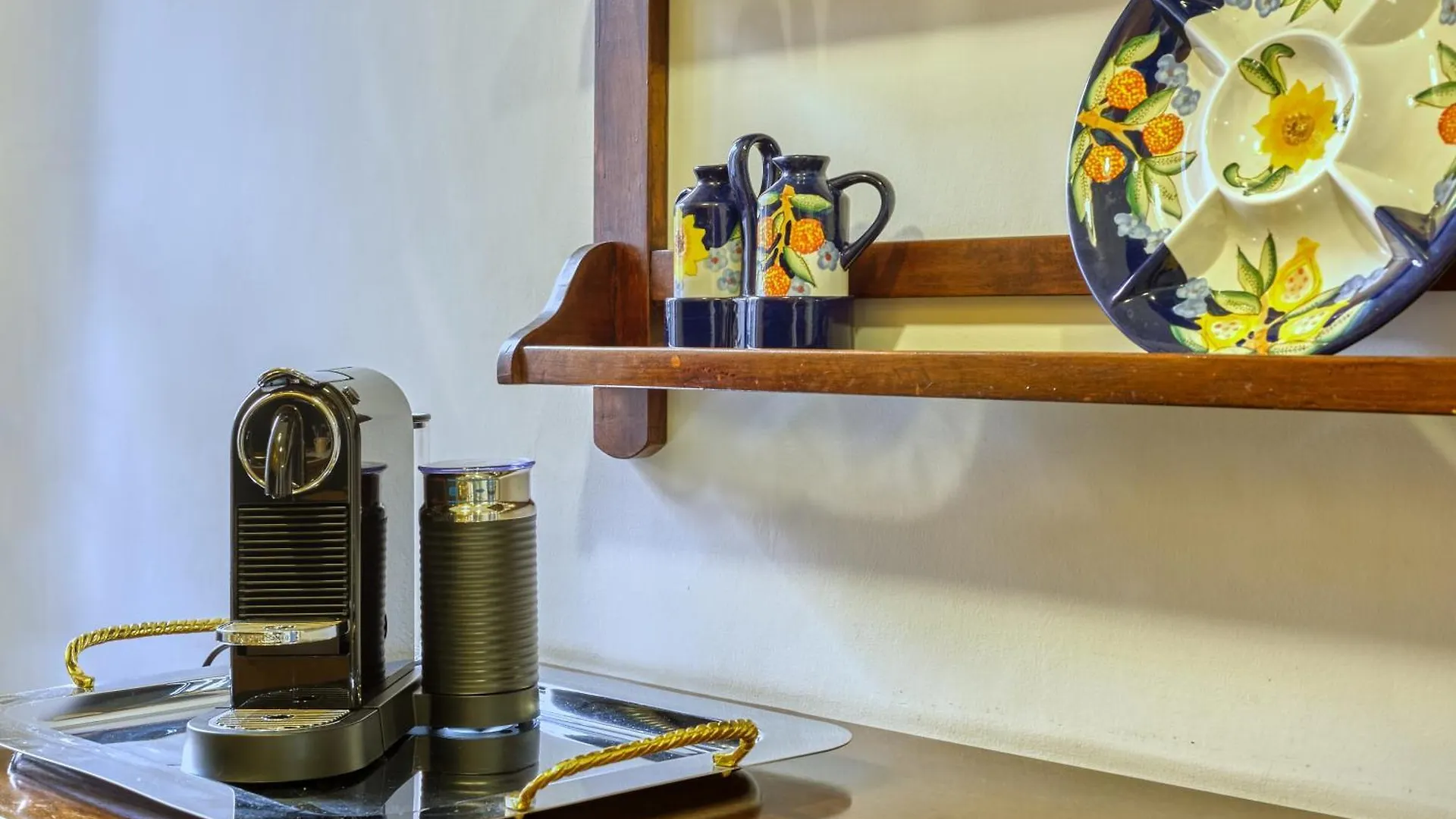 Vespasiano Luxury Apartment For 4 Rome